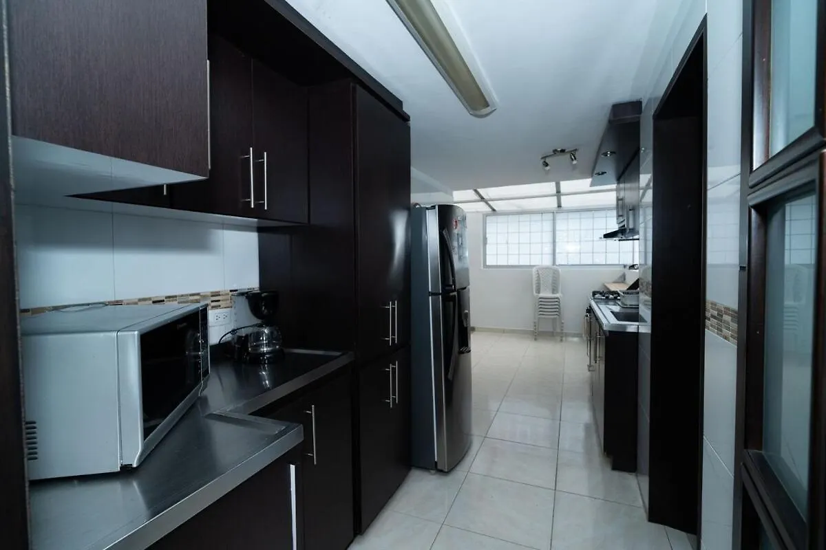 Casa Grupos 5 Minutes Airport Villa Bogota
